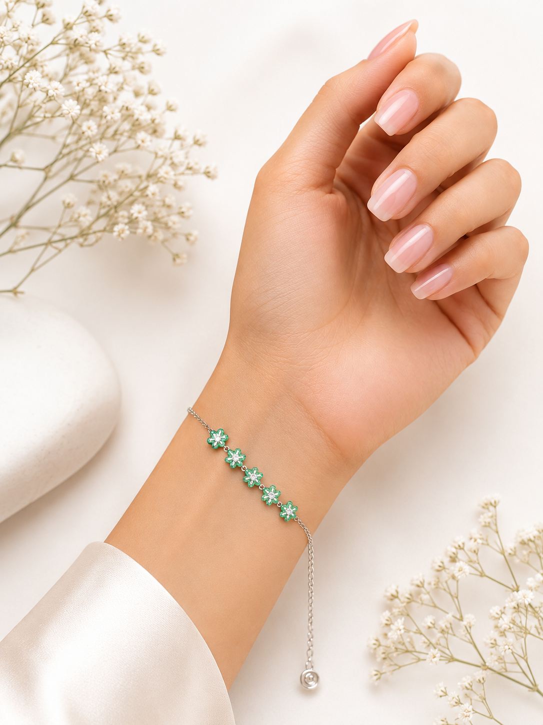 GAURA Emerald Bloom Silver Bracelet