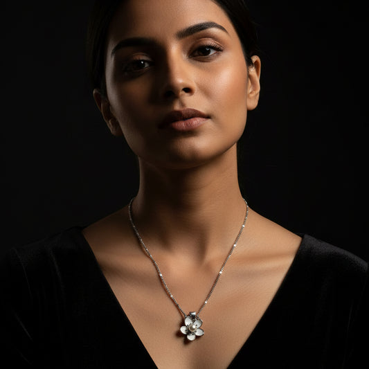 Pearl Flower Silver Pendant Necklace Chain For Women