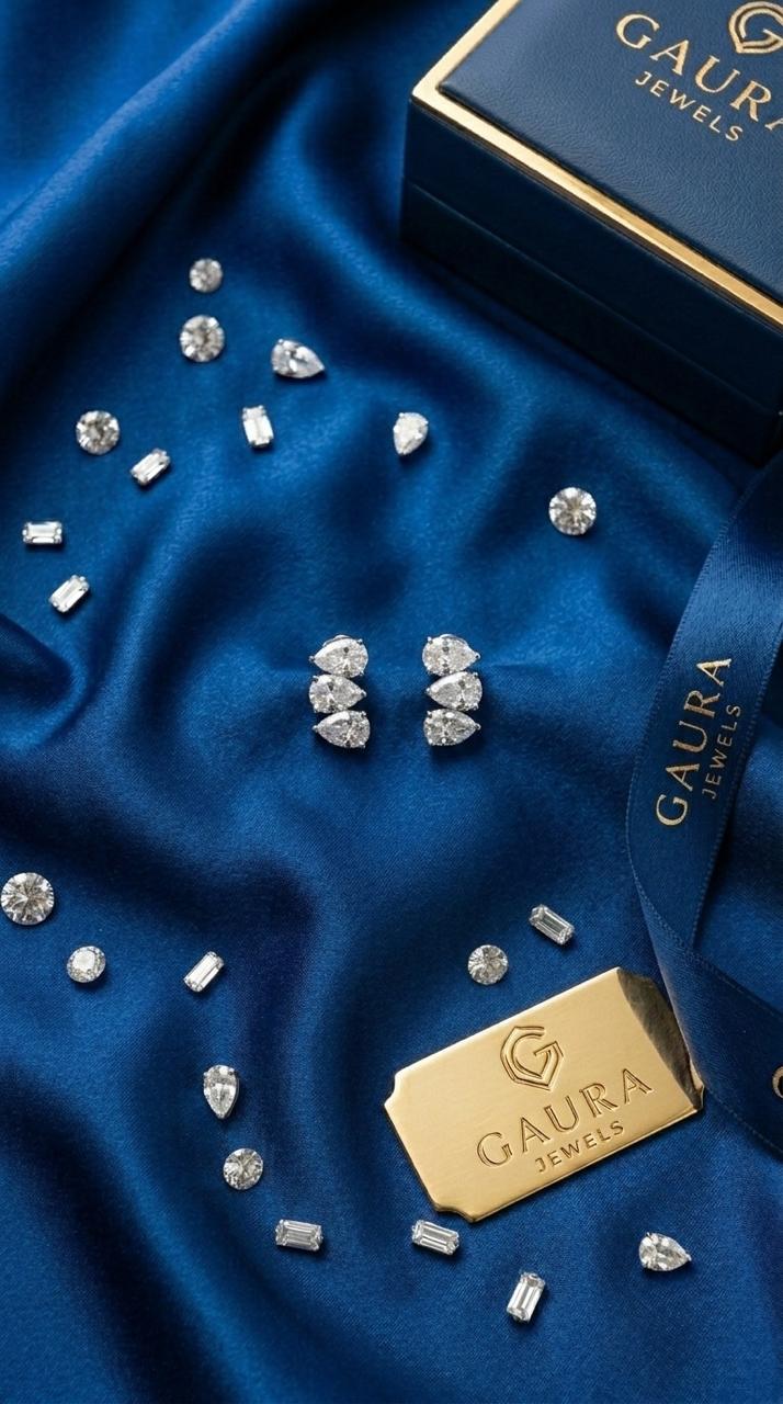 Lunéa Trinity Spark Studs