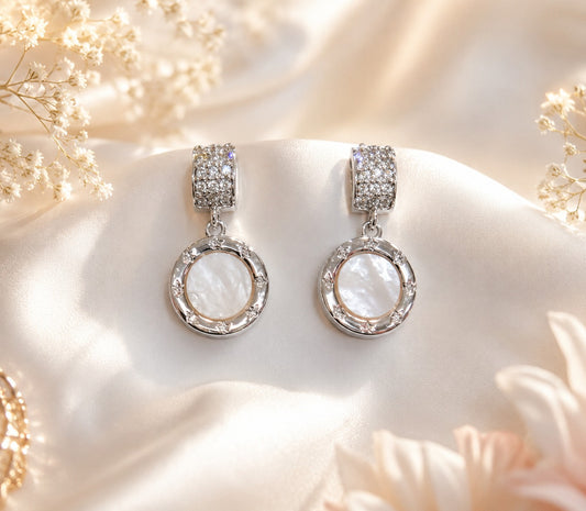 Lunéa Halo Spark Stud Earrings
