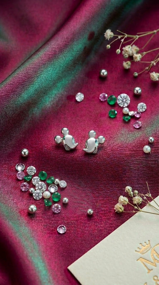 Lunéa Blossom Stud Earrings