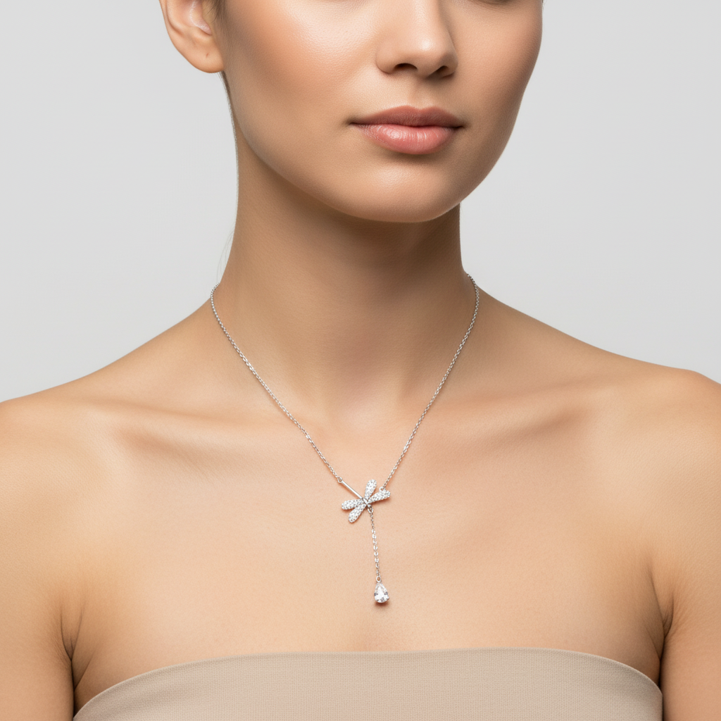 Taruṇika 925 Sterling Silver Necklace